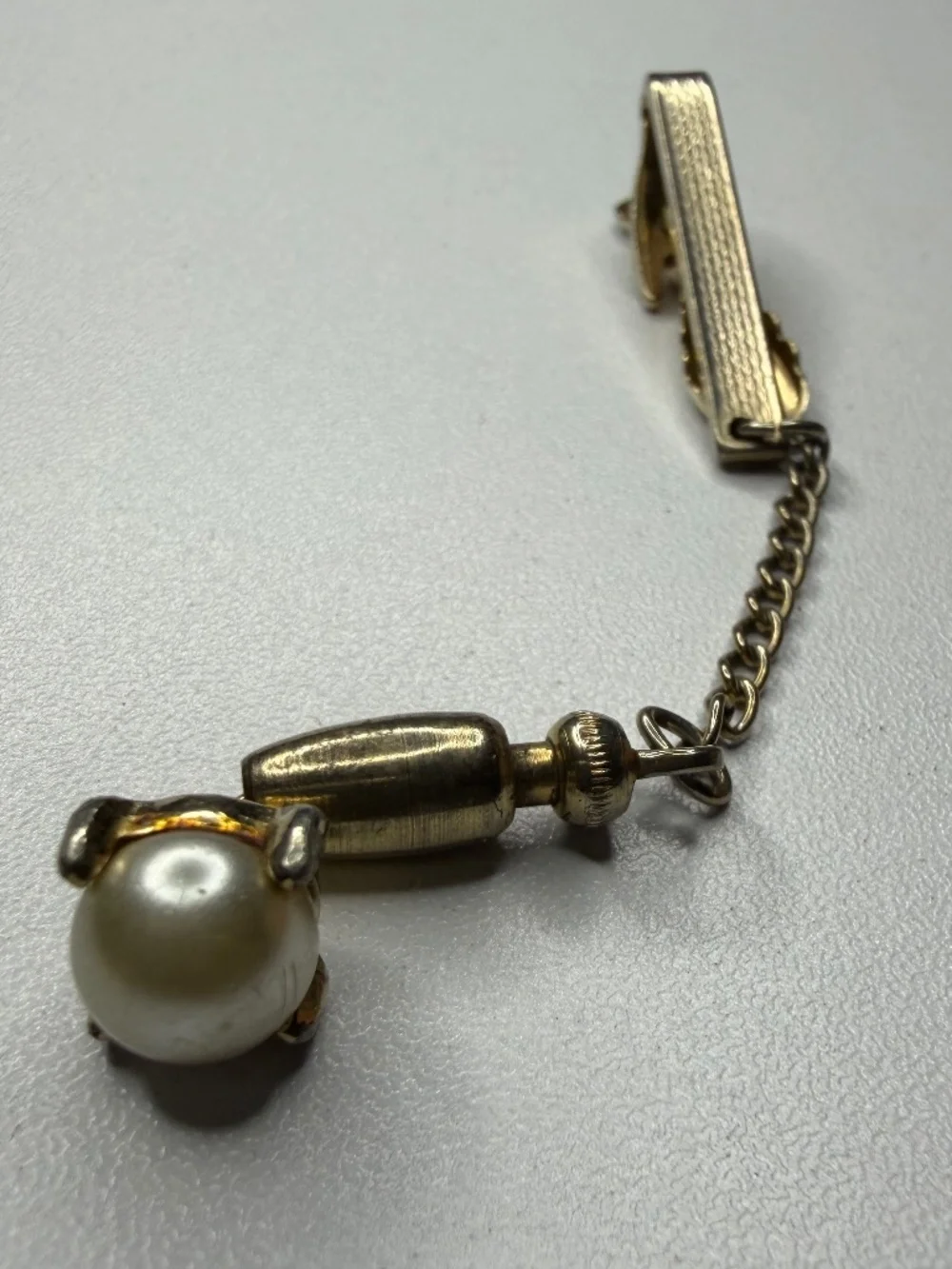Vintage Gold Tone Hickok USA Tie Clip with Chain & Faux Pearl Drop 3.5